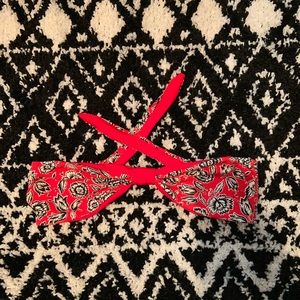 🌹 bathing suit top 🌹